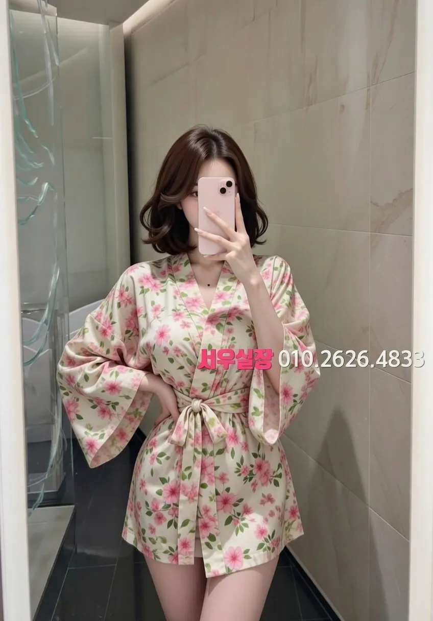 합성동 다국적노래방 프리미엄 라인업 15번 프로필